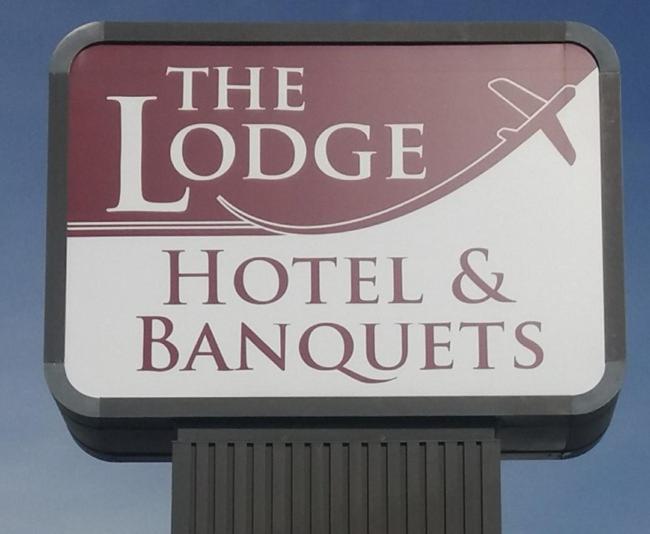 The Lodge Hotel And Banquets Bridgeton Εξωτερικό φωτογραφία